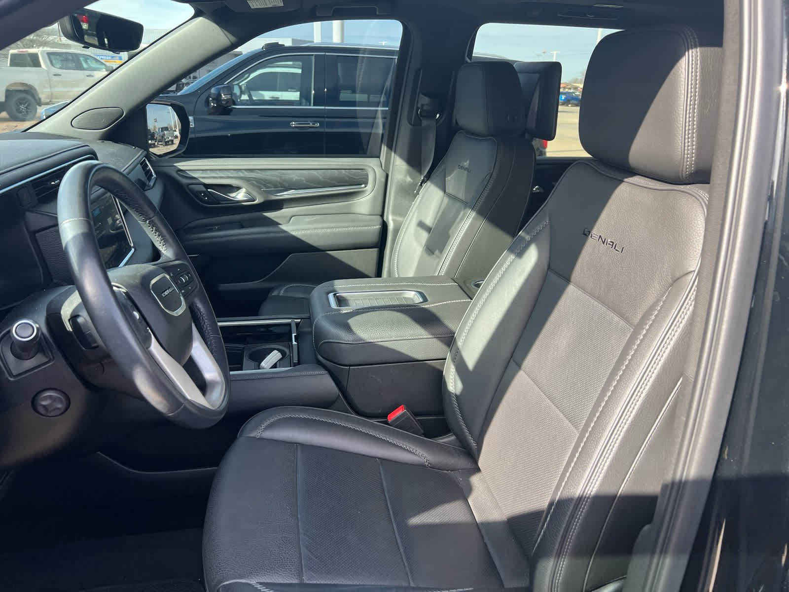 2021 GMC Yukon 4WD Denali