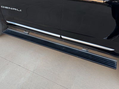 2021 GMC Yukon 4WD Denali