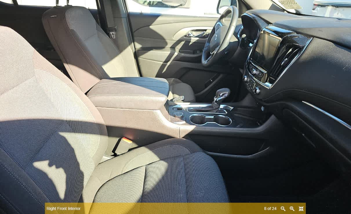 2023 Chevrolet Traverse FWD LT Cloth