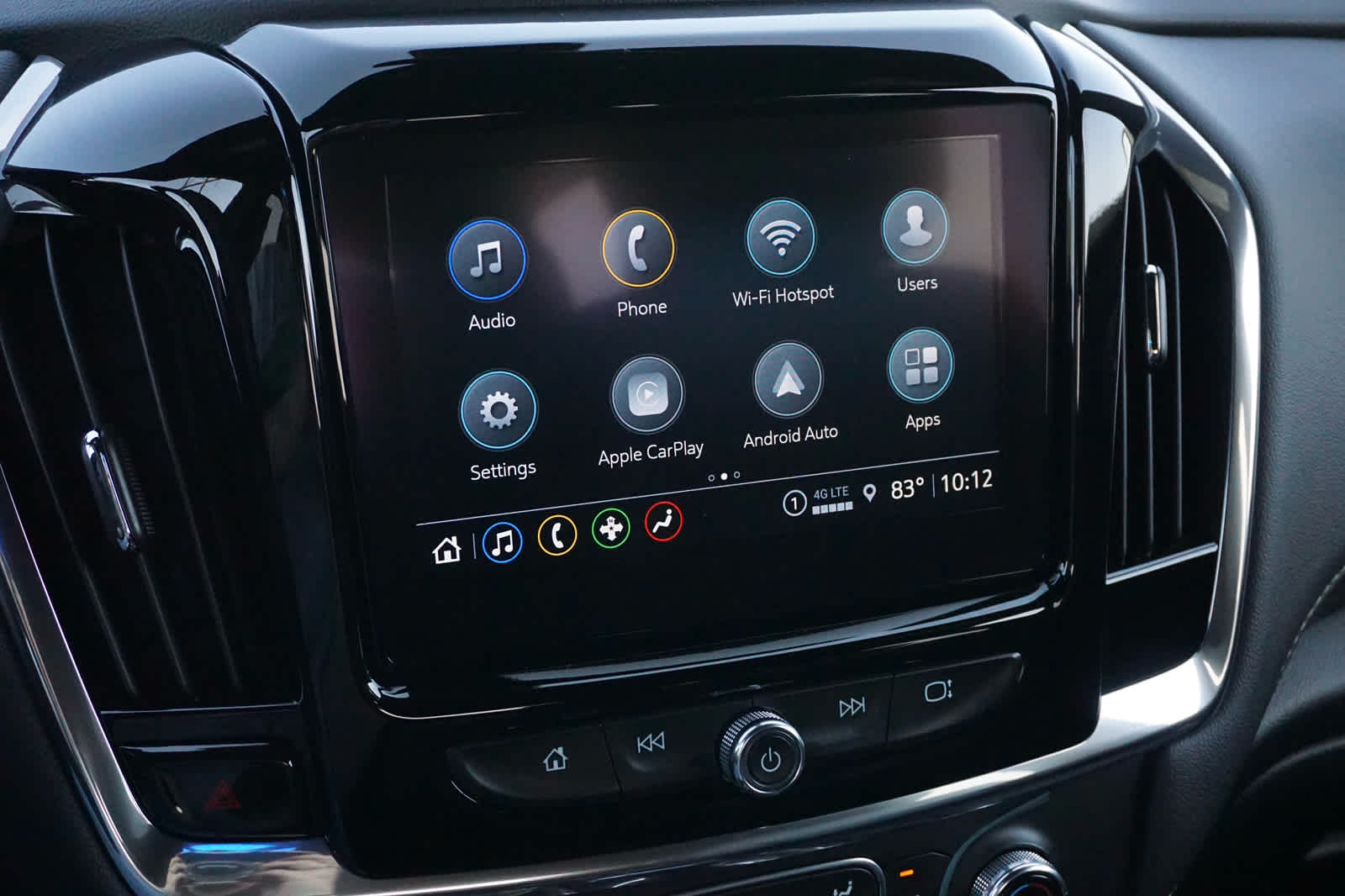 2023 Chevrolet Traverse FWD LT Leather