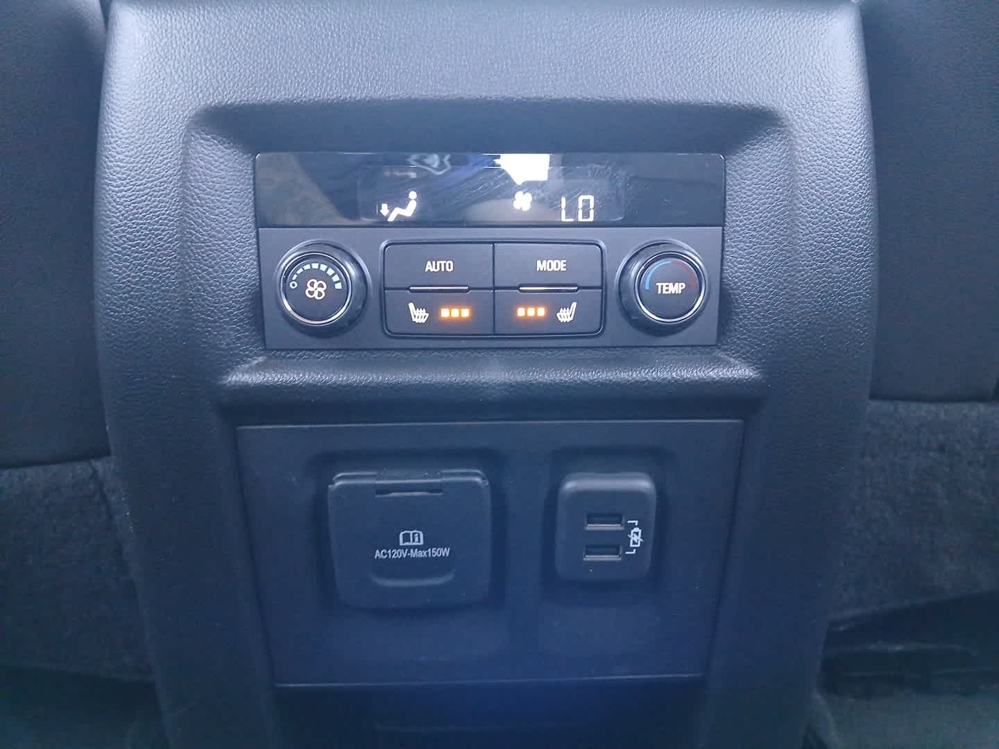 2023 Chevrolet Traverse FWD Premier