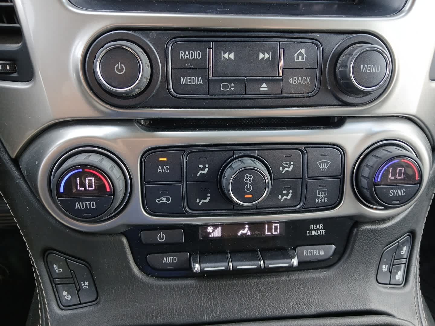 2018 Chevrolet Suburban Premier