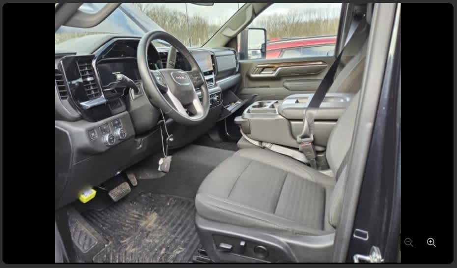 2024 GMC Sierra 2500HD 4WD Crew Cab Standard Bed SLE