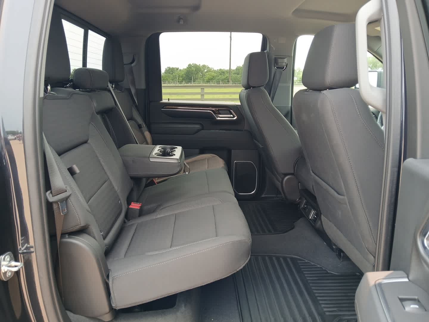 2024 GMC Sierra 2500HD 4WD Crew Cab Standard Bed SLE