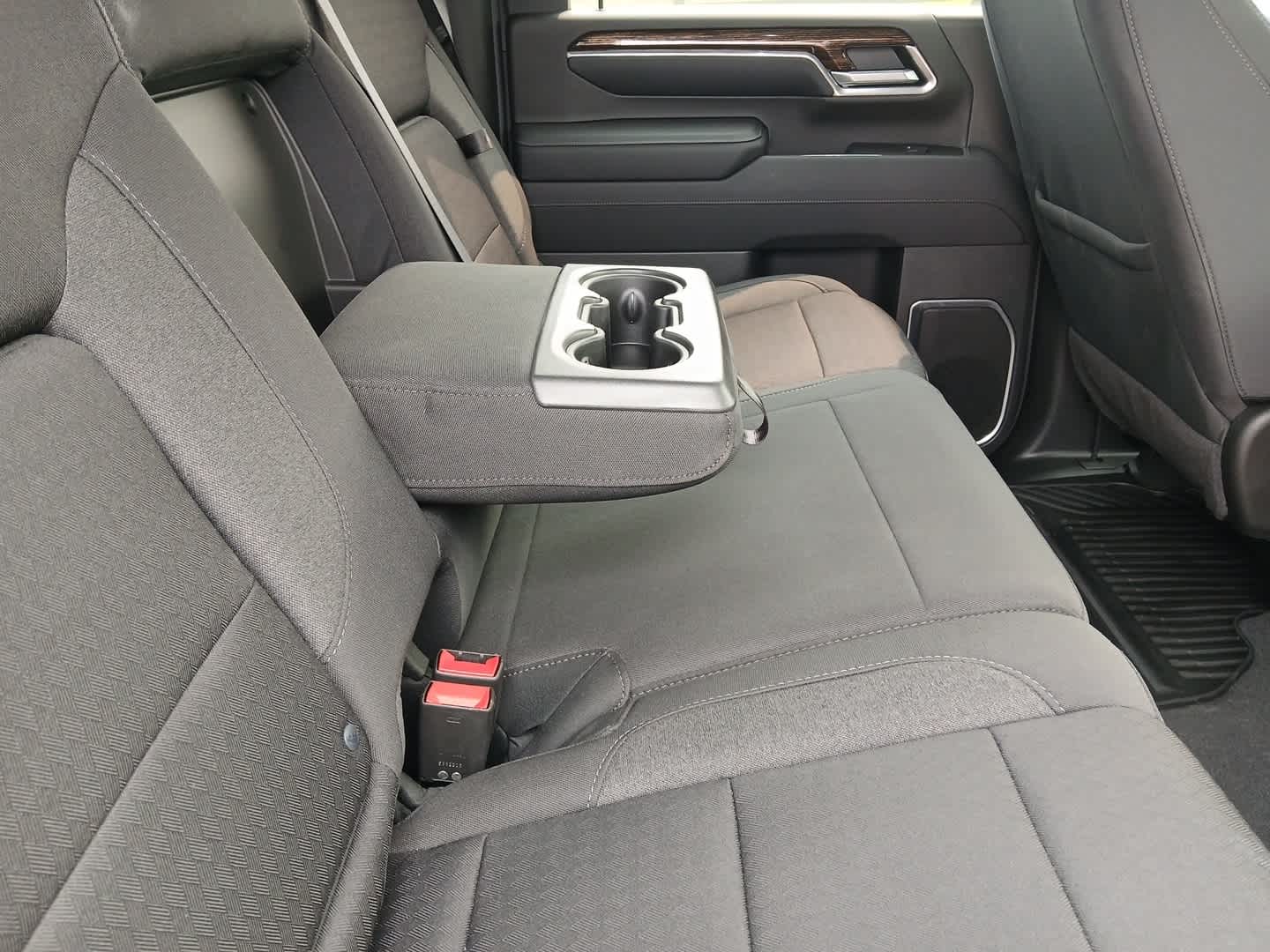 2024 GMC Sierra 2500HD 4WD Crew Cab Standard Bed SLE