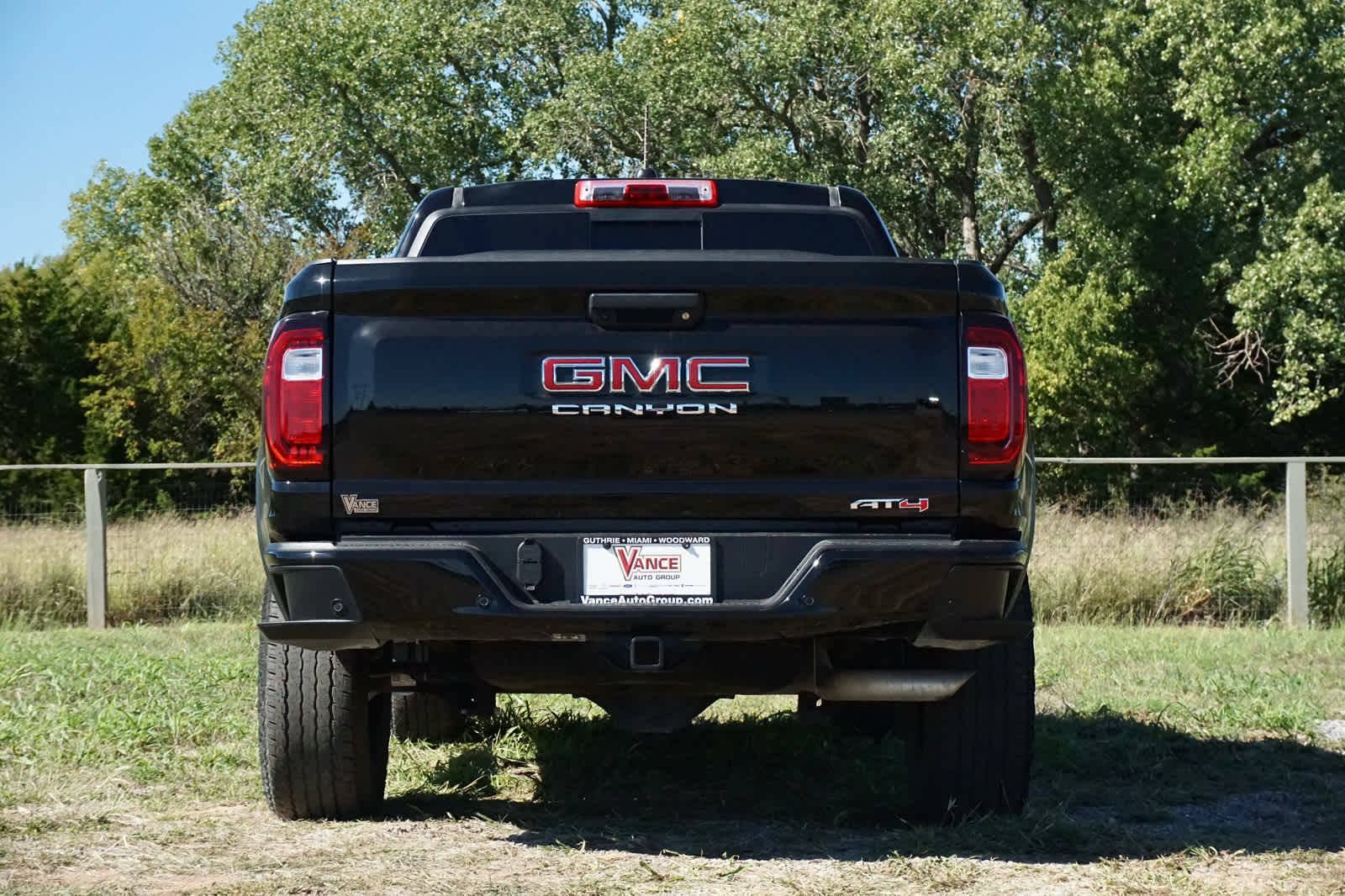 2025 GMC Canyon 4WD AT4