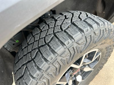 2023 GMC Canyon 4WD Crew Cab Short Box AT4X