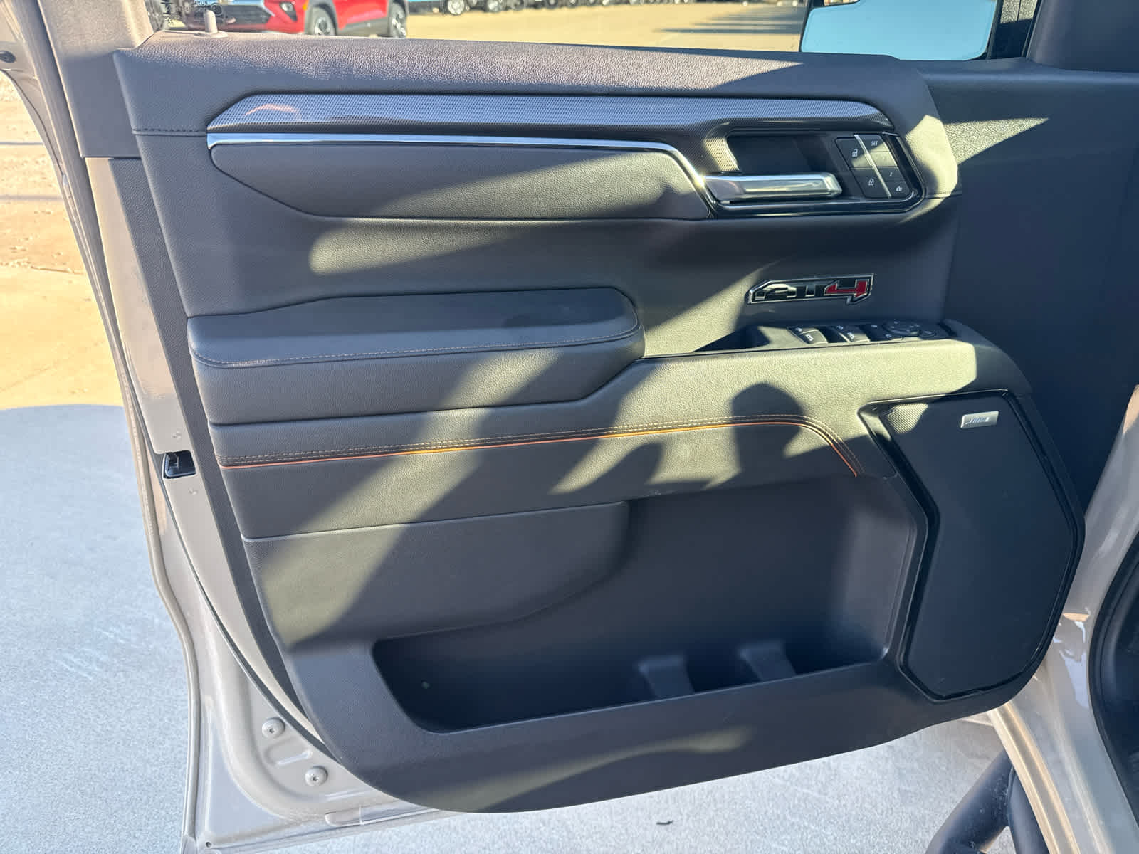 2022 GMC Sierra 1500 4WD Crew Cab Short Box AT4