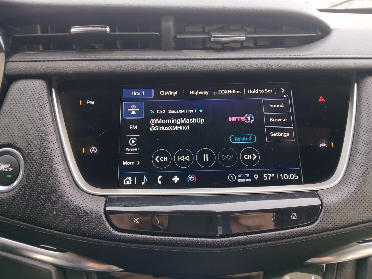 2025 Cadillac XT6 FWD Luxury