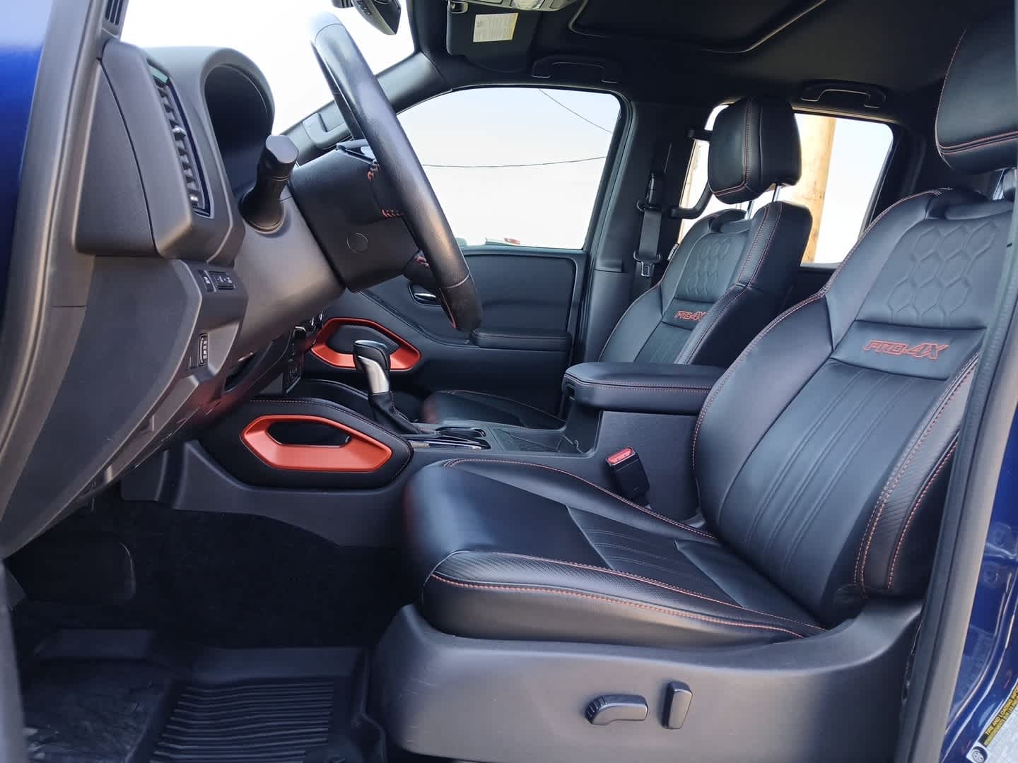 2023 Nissan Frontier Crew Cab PRO-4X 4x4