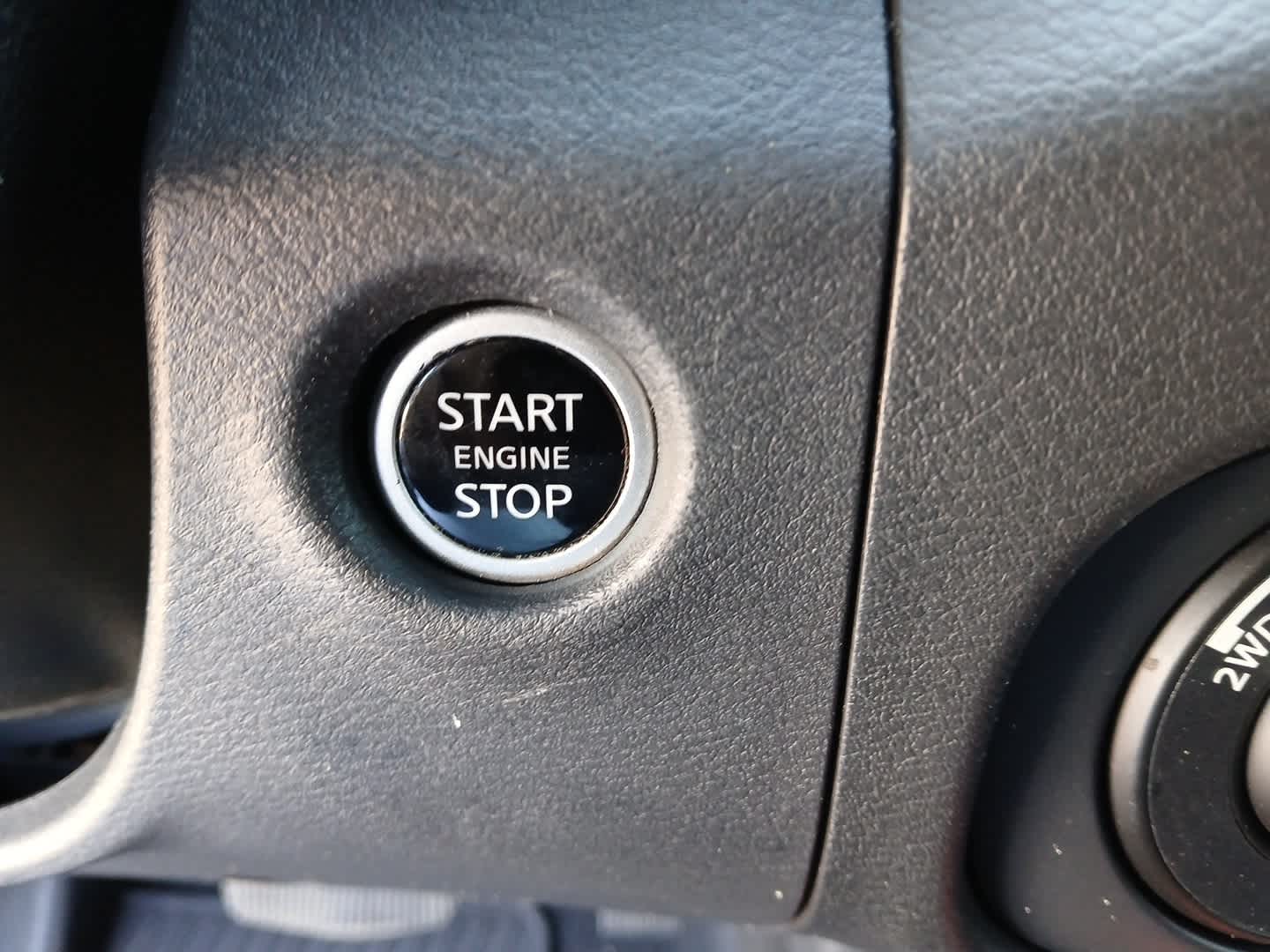 2023 Nissan Frontier Crew Cab PRO-4X 4x4