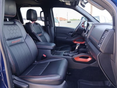 2023 Nissan Frontier Crew Cab PRO-4X 4x4