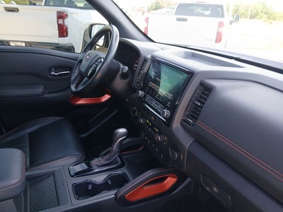 2023 Nissan Frontier Crew Cab PRO-4X 4x4