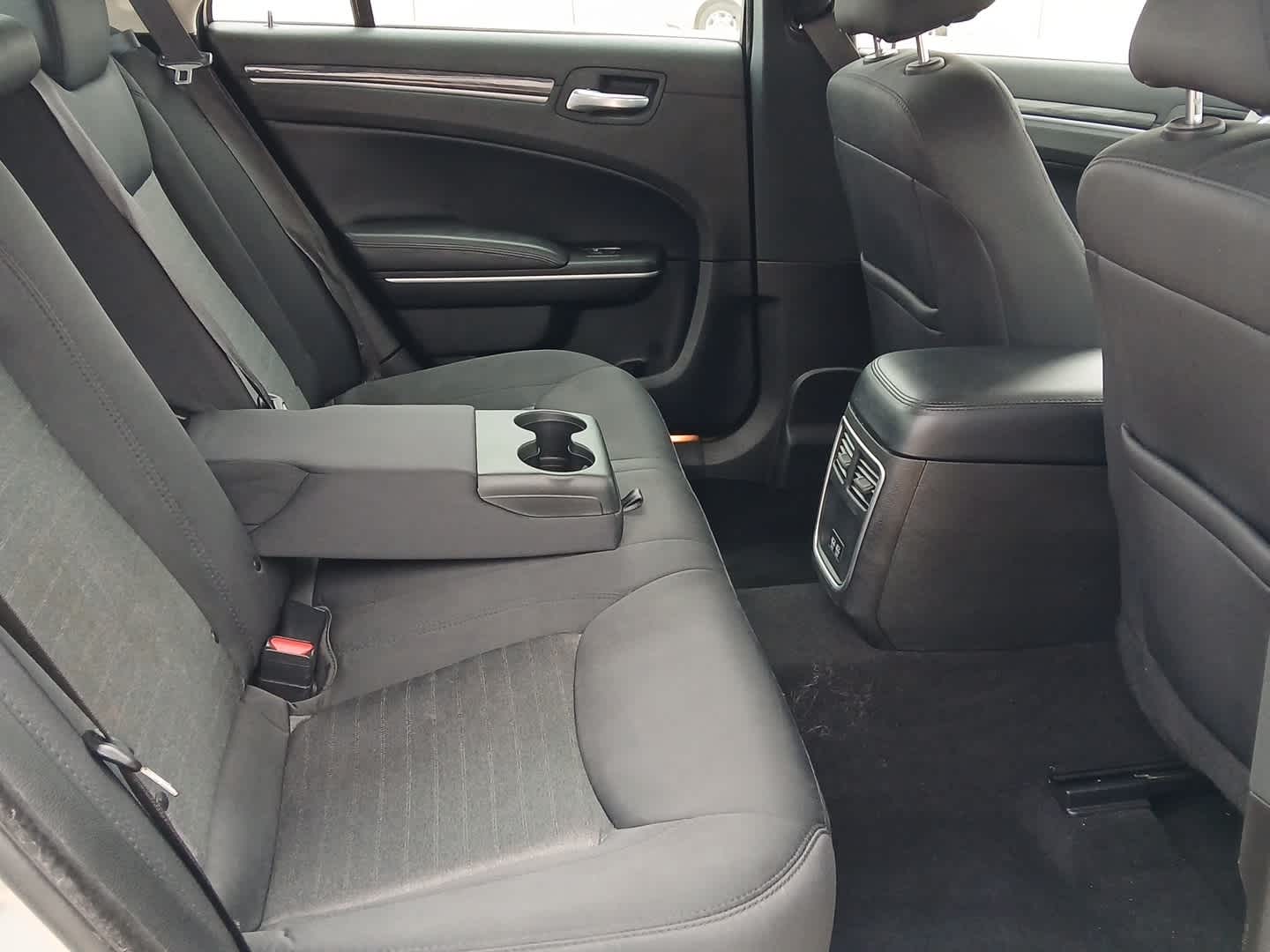 2022 Chrysler 300 Touring