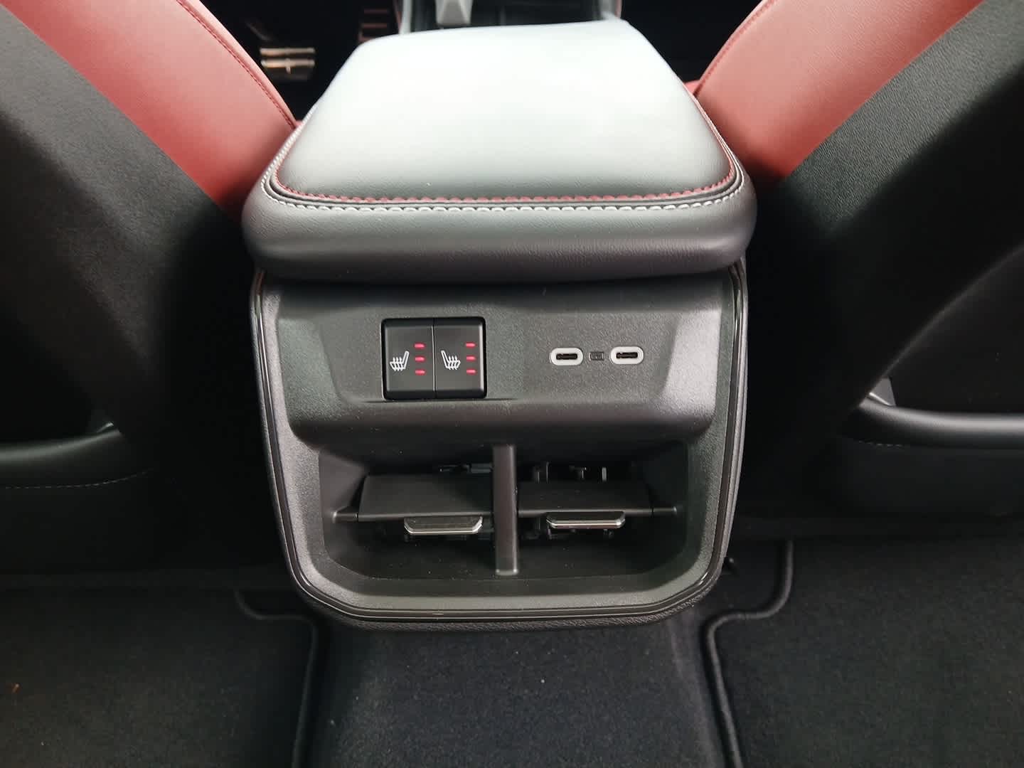 2026 Dodge Charger CHARGER R/T PLUS 4-DOOR AWD