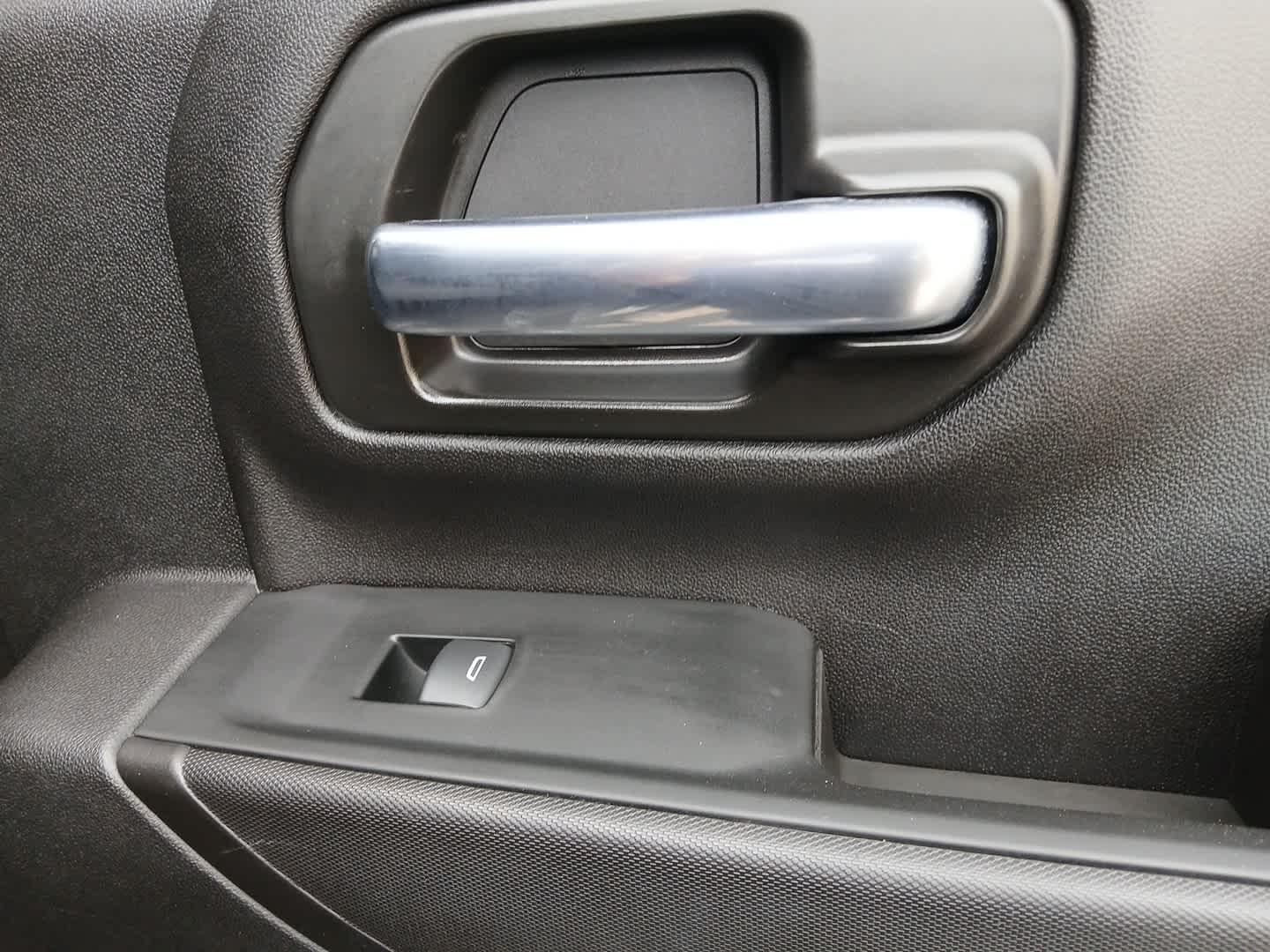 2024 Chevrolet Silverado 2500HD 4WD Crew Cab Standard Bed Custom