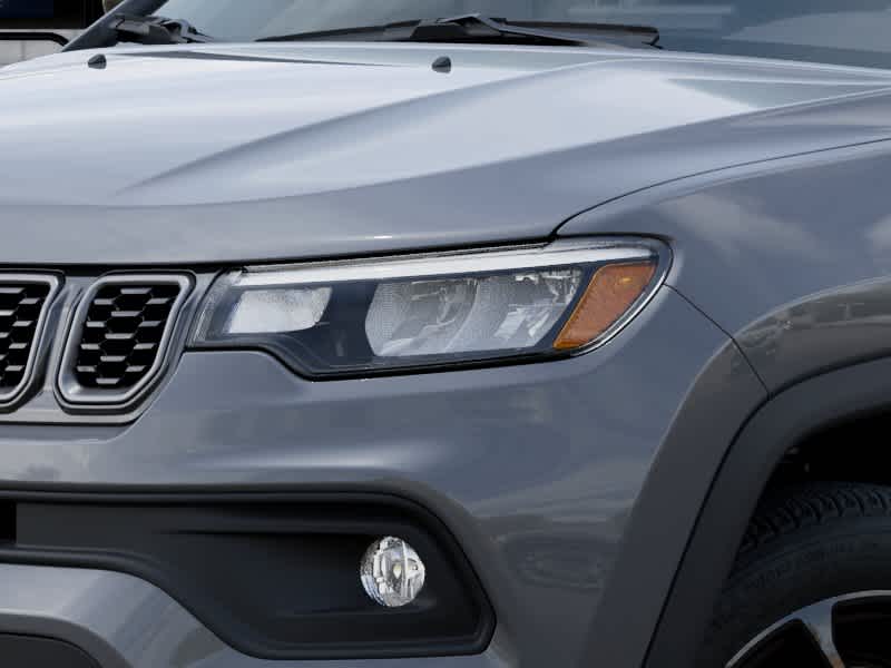 2027 Jeep Compass COMPASS LATITUDE ALTITUDE 4X4