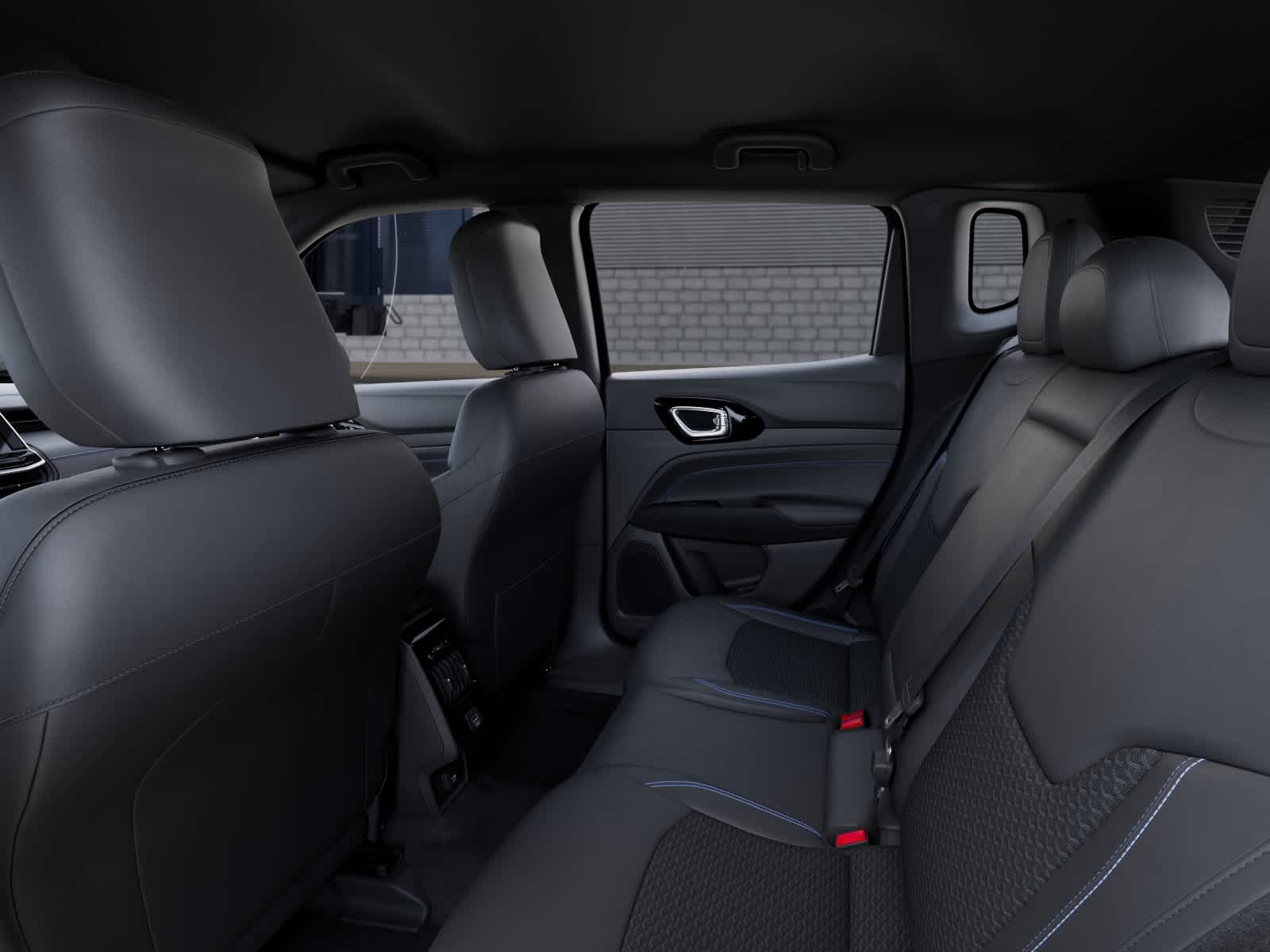 2027 Jeep Compass COMPASS LATITUDE ALTITUDE 4X4