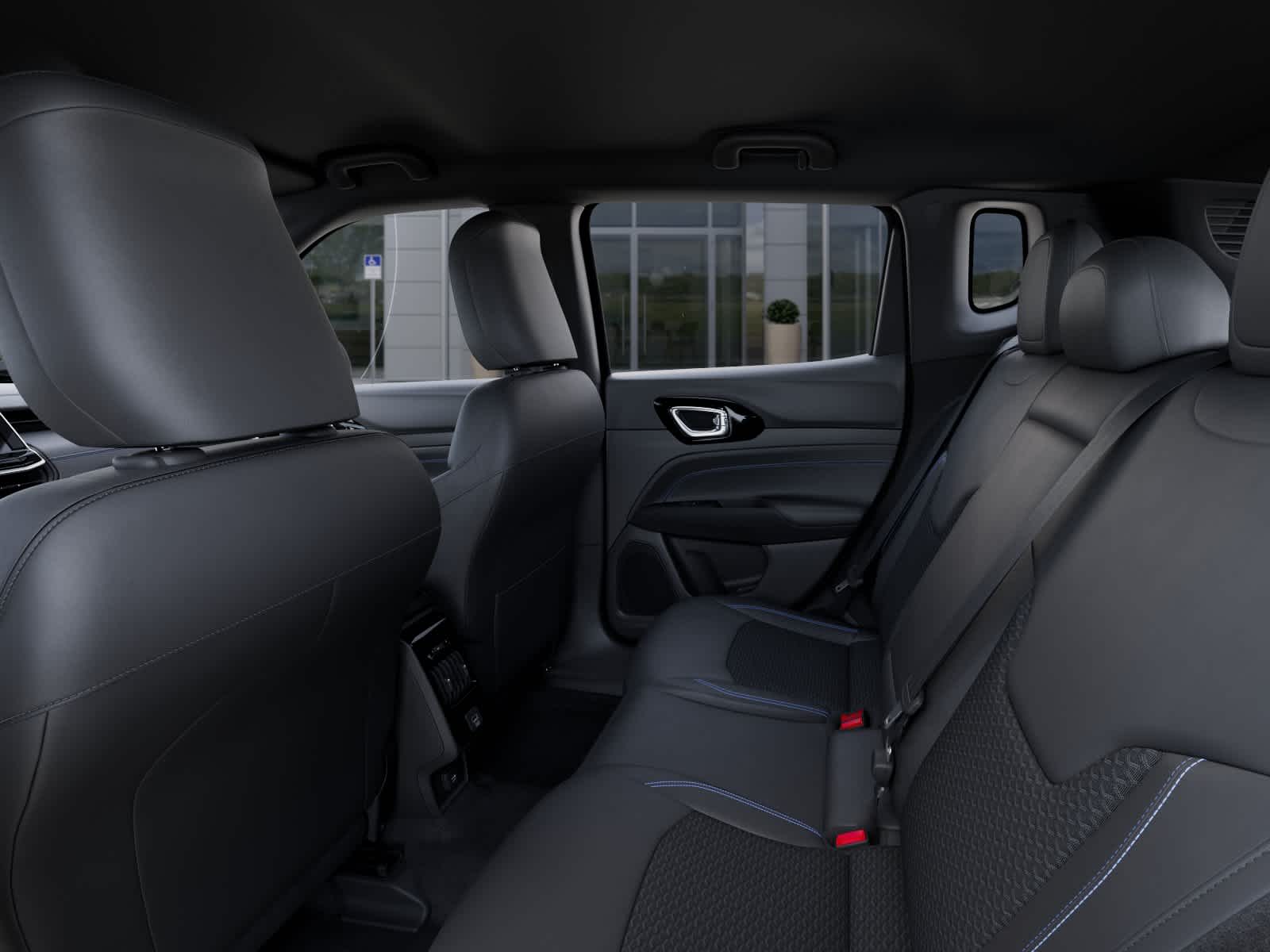 2027 Jeep Compass COMPASS LATITUDE ALTITUDE 4X4