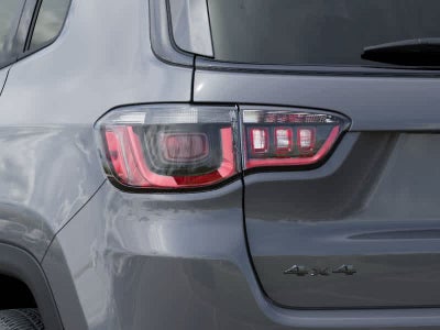 2027 Jeep Compass COMPASS LATITUDE ALTITUDE 4X4