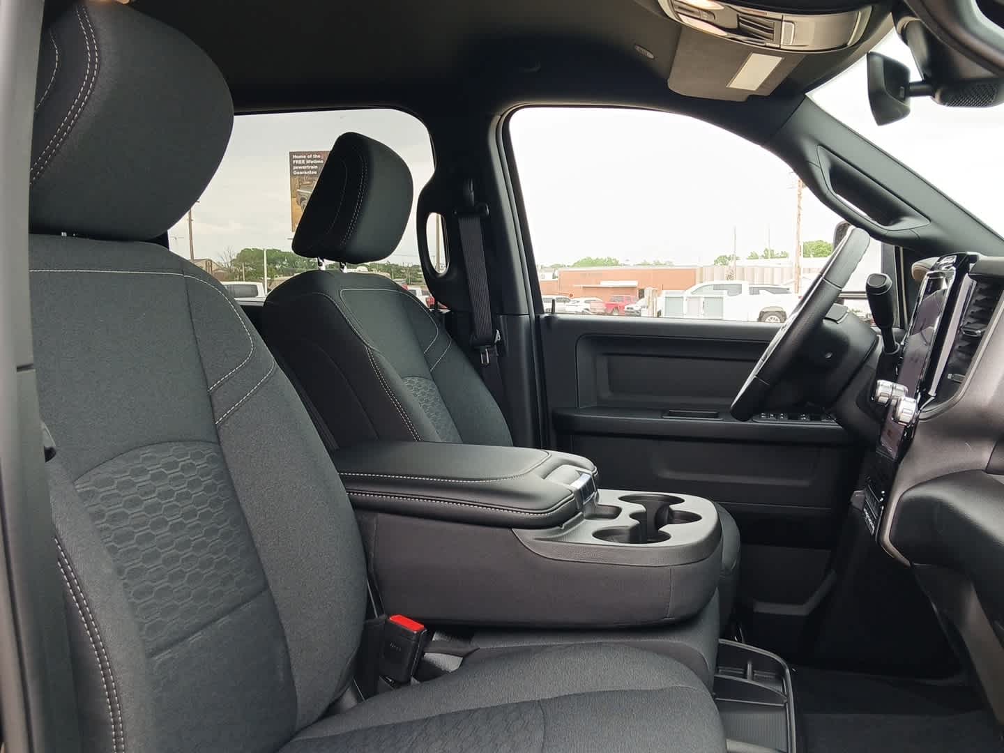 2026 RAM Ram 2500 RAM 2500 TRADESMAN CREW CAB 4X4 6'4' BOX