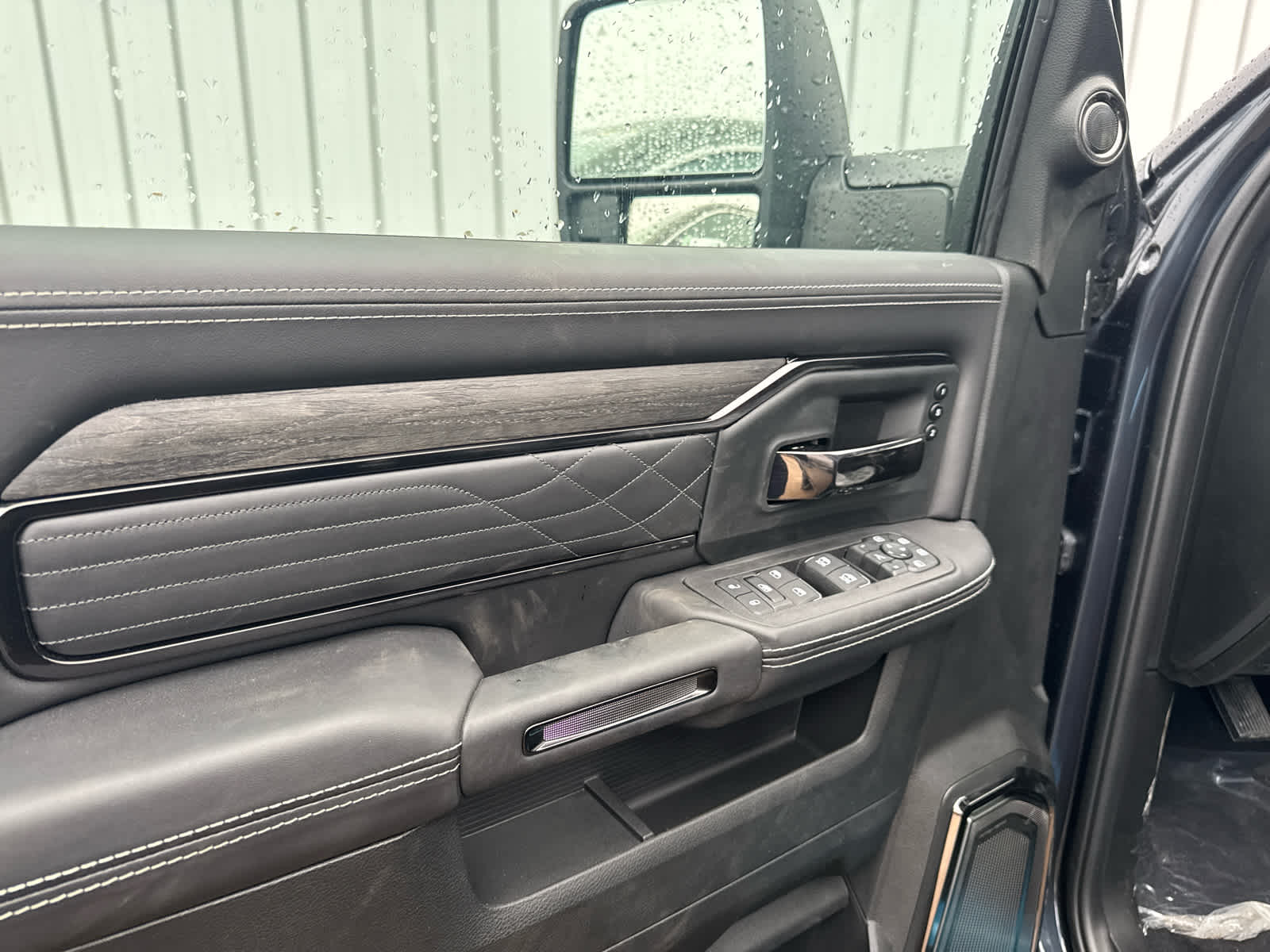 2026 RAM Ram 2500 RAM 2500 LIMITED MEGA CAB 4X4 6'4' BOX