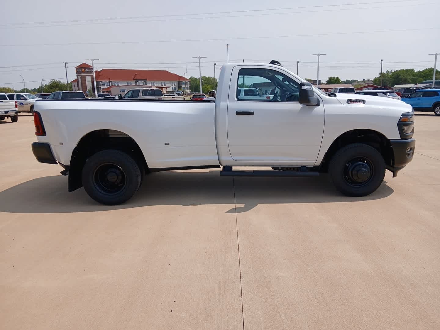 2026 RAM Ram 3500 RAM 3500 TRADESMAN REGULAR CAB 4X4 8' BOX