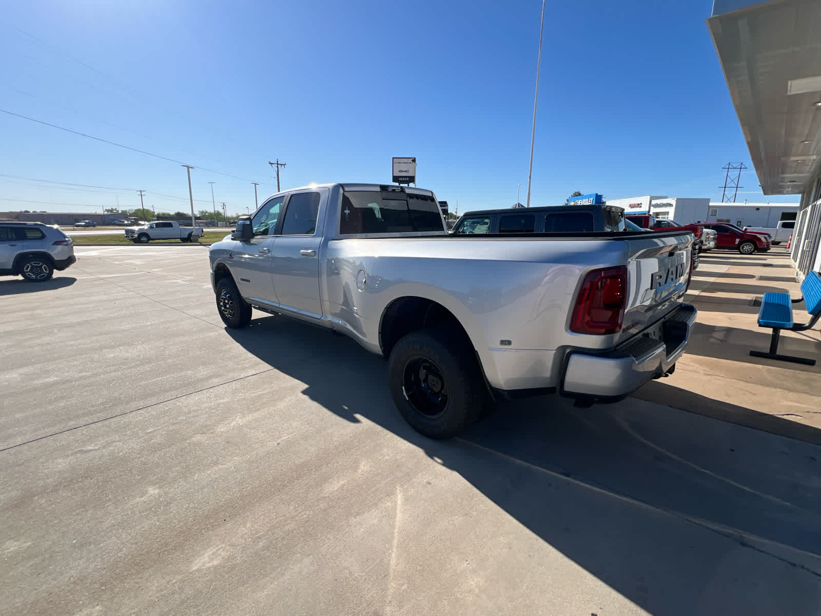 2026 RAM Ram 3500 RAM 3500 LARAMIE CREW CAB 4X4 8' BOX