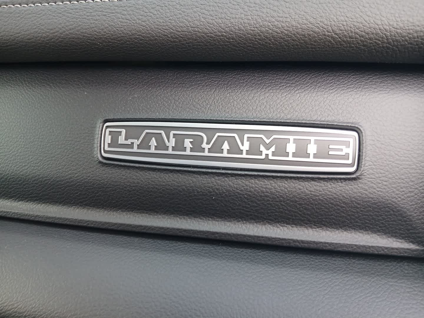 2026 RAM Ram 3500 RAM 3500 LARAMIE MEGA CAB 4X4 6'4' BOX