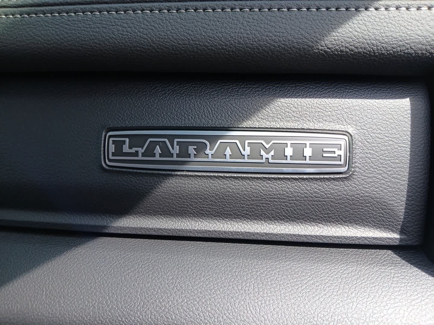 2026 RAM Ram 3500 RAM 3500 LARAMIE MEGA CAB 4X4 6'4' BOX