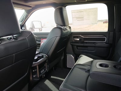 2026 RAM Ram 3500 RAM 3500 LARAMIE MEGA CAB 4X4 6'4' BOX