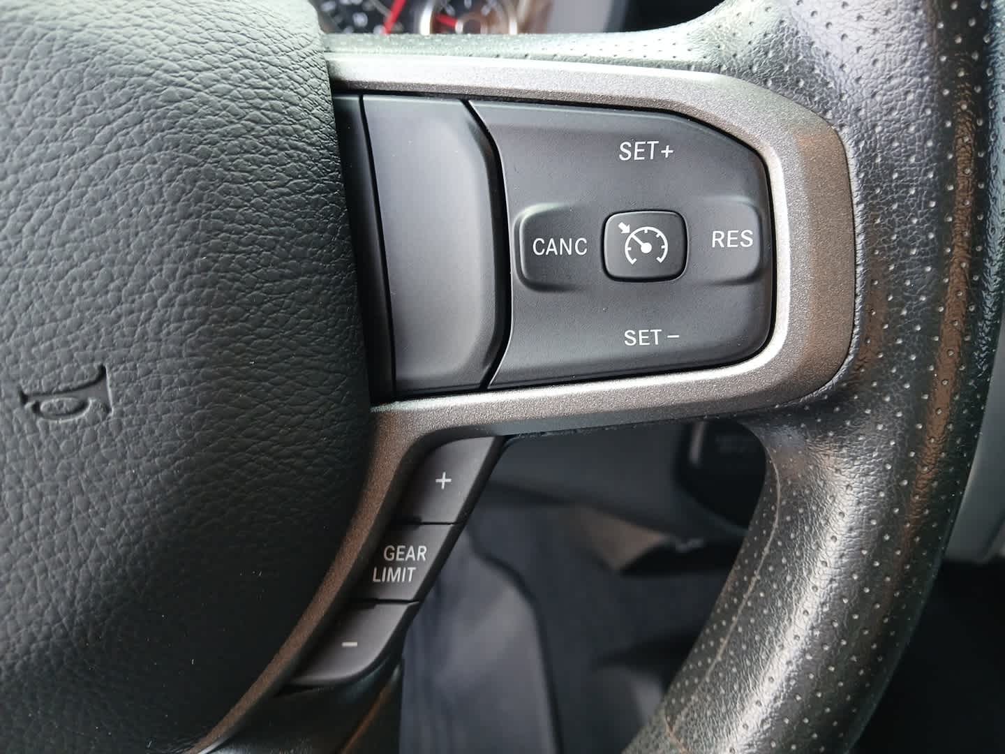 2023 RAM Ram 2500 Tradesman Crew Cab 4x4 6'4' Box