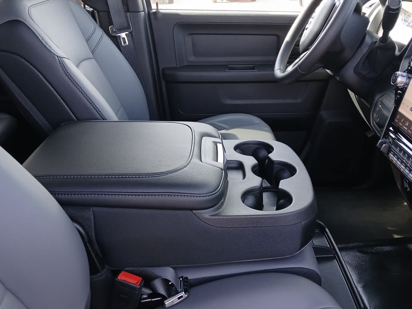 2026 RAM Ram 2500 RAM 2500 TRADESMAN CREW CAB 4X4 6'4' BOX