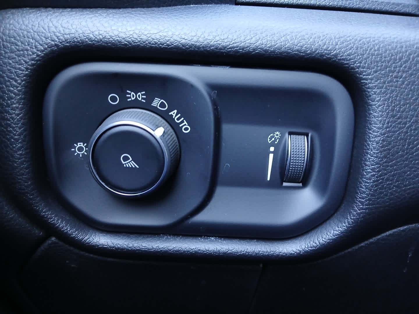 2024 RAM Ram 2500 Tradesman Crew Cab 4x4 6'4' Box