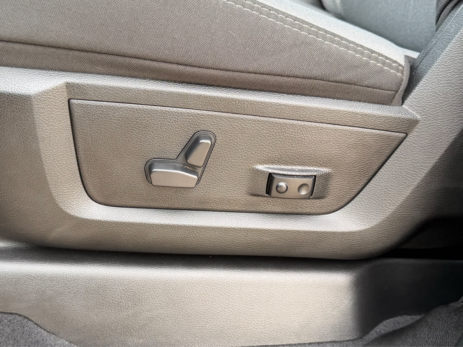 2024 RAM Ram 2500 Big Horn Crew Cab 4x4 6'4' Box