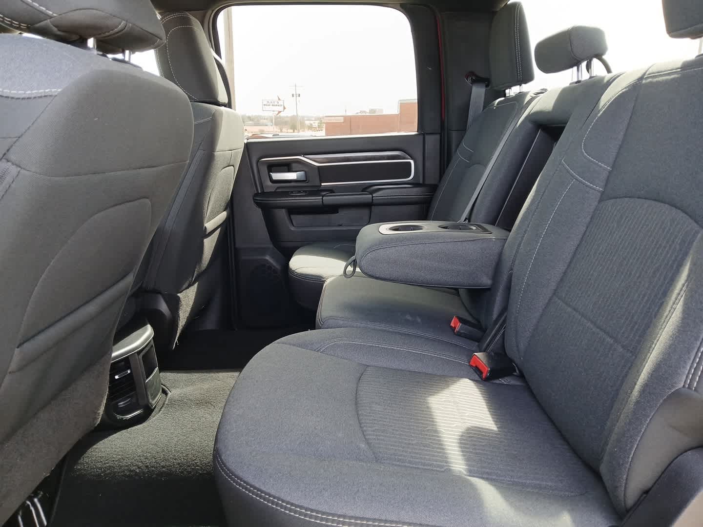 2024 RAM Ram 2500 Big Horn Crew Cab 4x4 6'4' Box