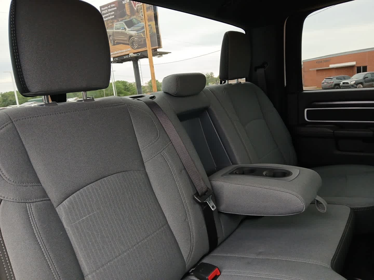2024 RAM Ram 2500 Big Horn Crew Cab 4x4 6'4' Box