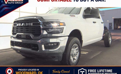 2025 RAM 3500 Tradesman Crew Cab 4x4 8' Box