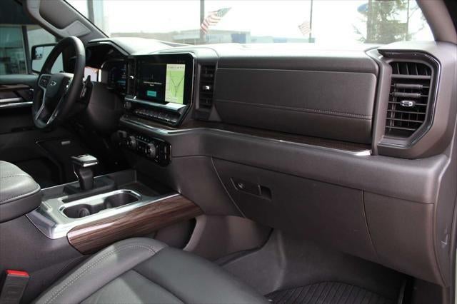 2024 Chevrolet Silverado 1500 4WD Crew Cab Short Bed LT Trail Boss