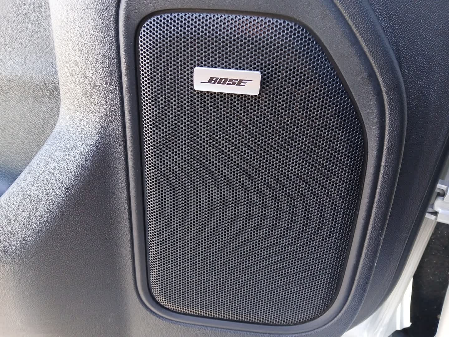 2020 Chevrolet Silverado 1500 4WD Crew Cab Short Bed RST