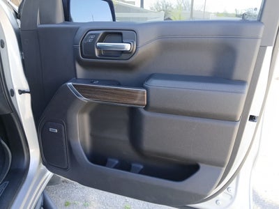 2020 Chevrolet Silverado 1500 4WD Crew Cab Short Bed RST