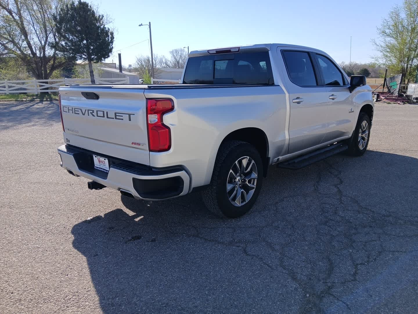 2020 Chevrolet Silverado 1500 4WD Crew Cab Short Bed RST