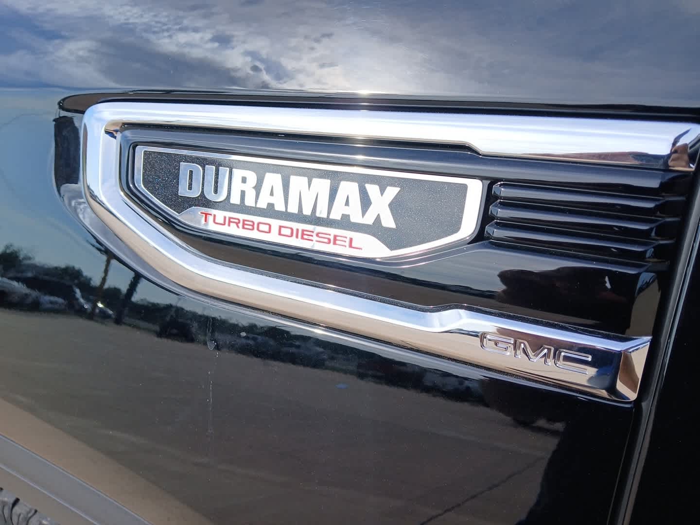 2024 GMC Sierra 1500 4WD Crew Cab Short Box SLT