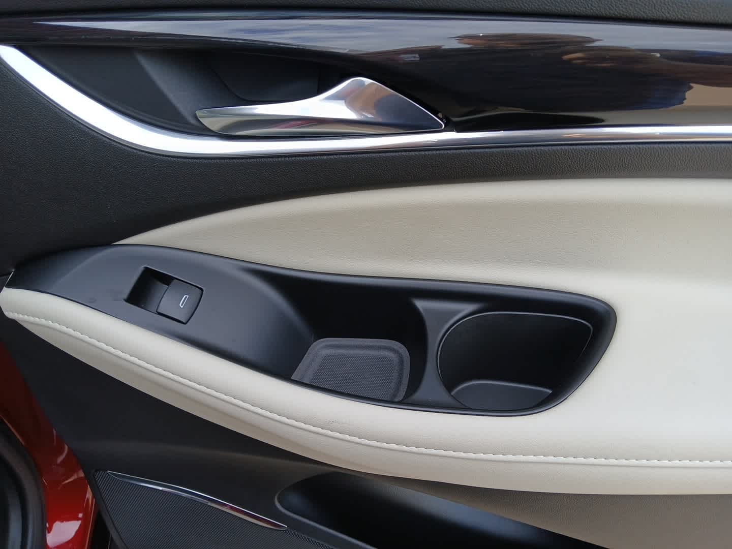 2023 Buick Enclave Essence FWD