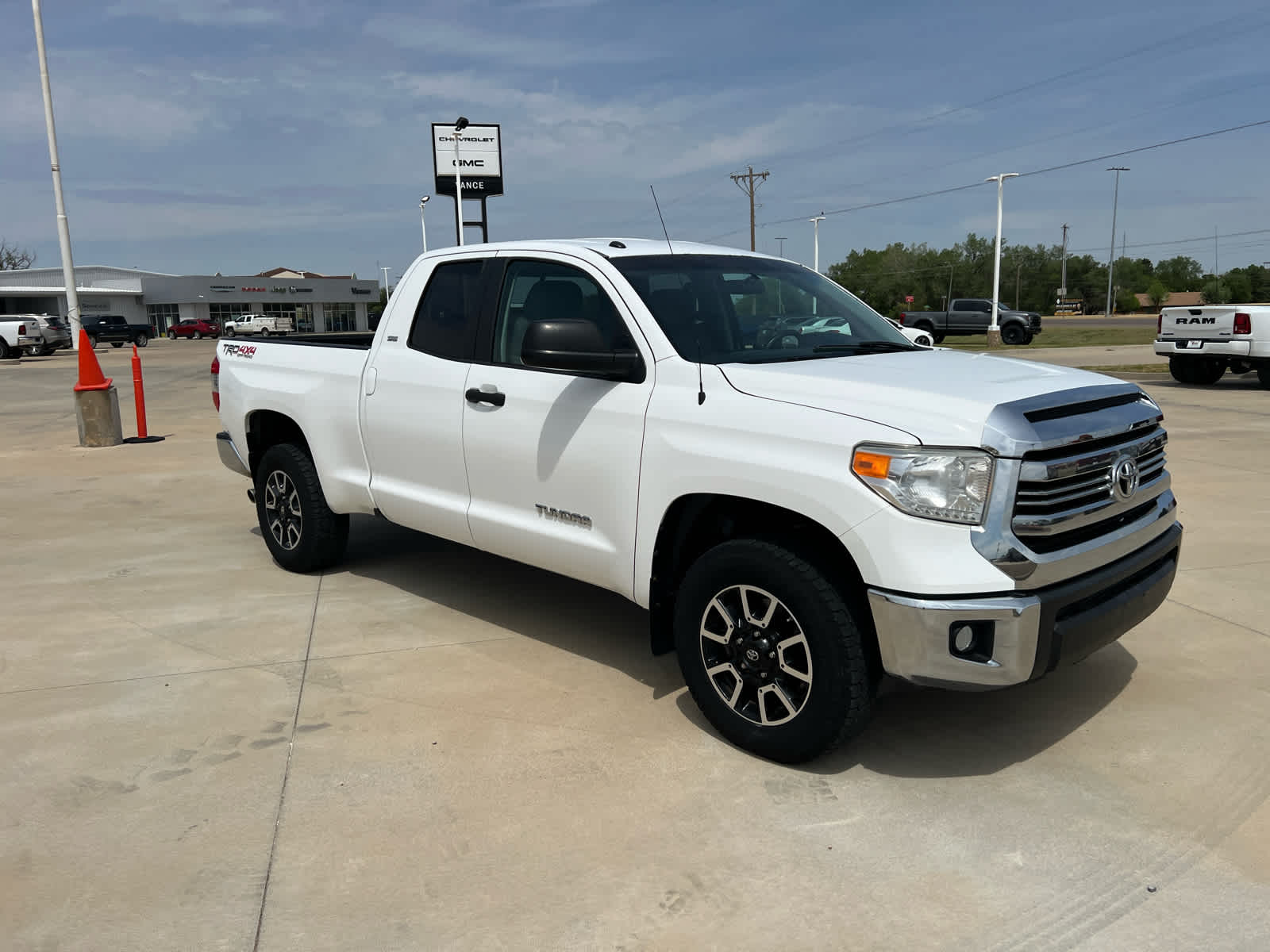2016 Toyota Tundra SR5 4.6L V8