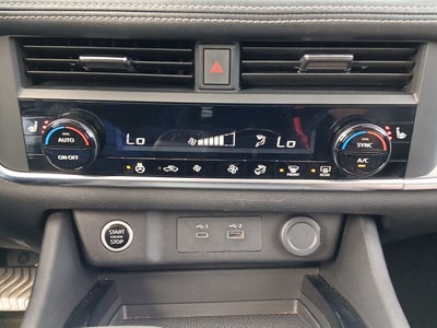 2023 Nissan Rogue SV FWD