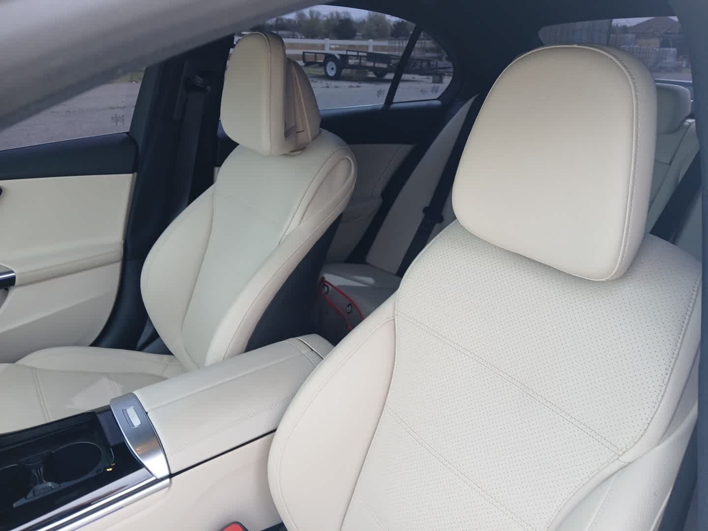 2025 Mercedes-Benz C 300 C 300