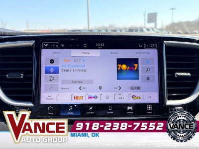 2025 Chrysler Voyager LX