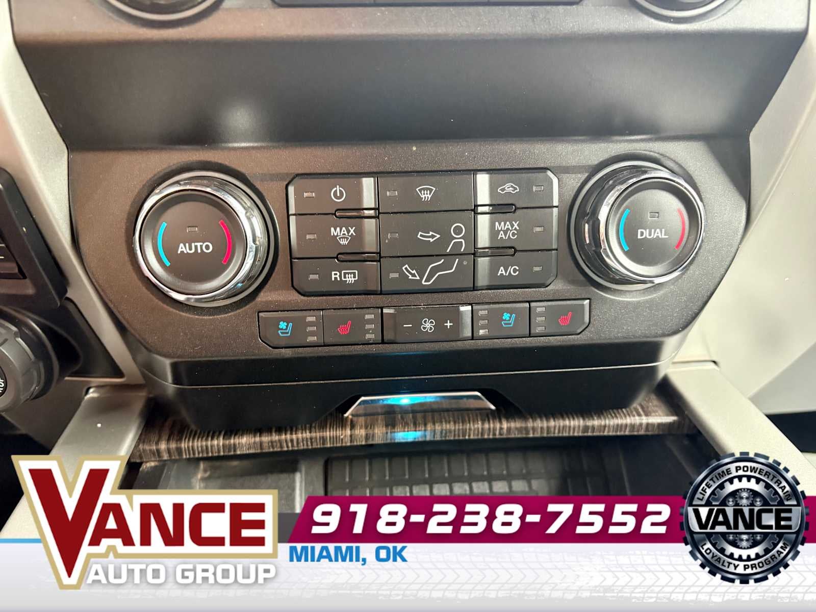 2021 Ford Super Duty F-250 Pickup LARIAT