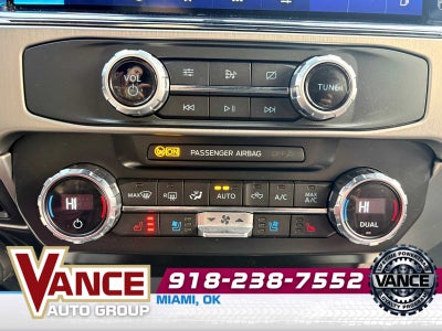 2022 Ford Super Duty F-350 DRW Platinum